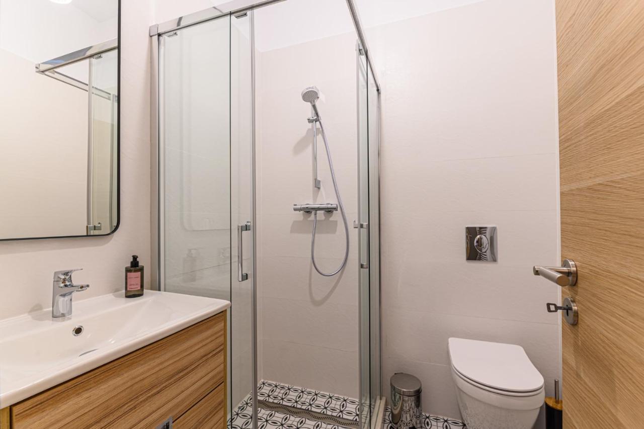 Uptown 46 Apartment Brasov Ngoại thất bức ảnh